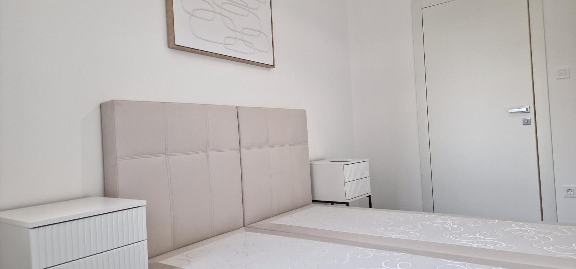 Apartma Maria 10 With Swimming Pool
